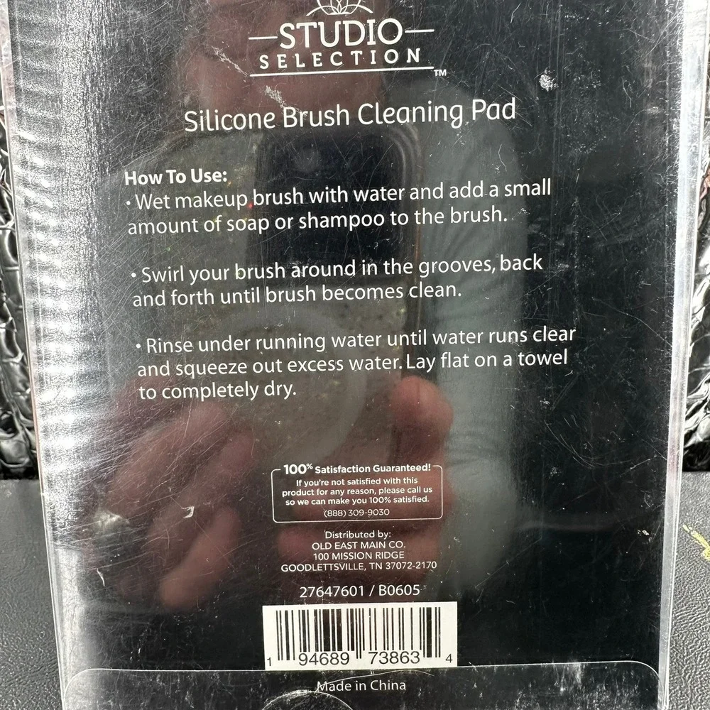 Studio Selection Silicone Brush‎ Cleaning Pad OS Pink Textured Makeup Scrubber